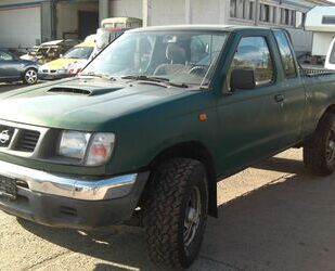 Nissan Nissan Navara Pick Up 2,5TD Gebrauchtwagen