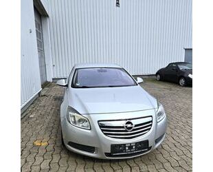 Opel Opel Insignia Cosmo 4x4 TURBO AUTOM SITZH NAVI KLI Gebrauchtwagen