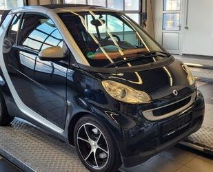 Smart Smart ForTwo cabrio 1.0 62kW (84PS) passion schw Gebrauchtwagen