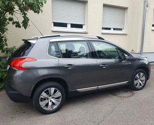 Peugeot Peugeot 2008 Allure BlueHDi 120 STOP & START Allur Gebrauchtwagen