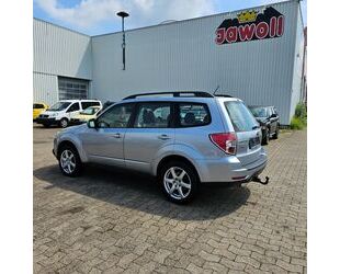 Subaru Subaru Forester 2.0 D 4X4 LEDER AHK EL-GSD NAVI CA Gebrauchtwagen