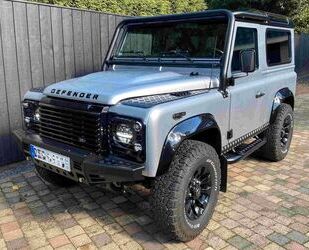 Land Rover Land Rover Absolut neuwertige Defender TD4 SE 90 2 Gebrauchtwagen