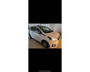 Peugeot Peugeot 108 Allure PureTech 82 TOP! TOP! Allure Gebrauchtwagen