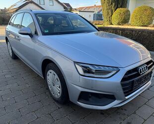 Audi Audi A4 Avant 30 TDI *Panorama *LED *Navi *Kamera Gebrauchtwagen