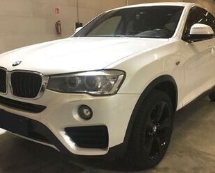 BMW BMW X4 xDrive20d 1.Hand Leder Navi Xenon Glasdach Gebrauchtwagen