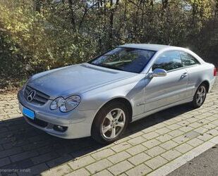 Mercedes-Benz Mercedes-Benz CLK 200 KOMPRESSOR ELEGANCE Elegance Gebrauchtwagen