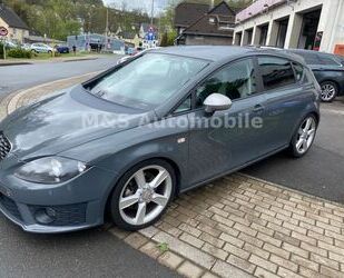 Seat Seat Leon FR Automatik,Navi,211 PS,Alu,Klima, Tüv Gebrauchtwagen