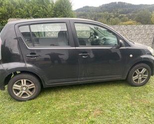 Daihatsu Daihatsu Sirion 1.3 - Viele Neuteile S. Rechnung Gebrauchtwagen