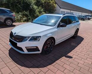 Skoda Skoda Octavia 2.0 TSI DSG RS60 Combi RS60 Gebrauchtwagen