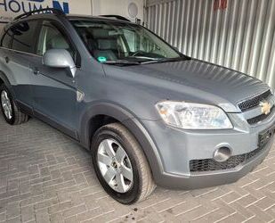 Chevrolet Chevrolet Captiva 2.4*2.BESITZ*AHK*PDC*FLÜSSIGGAS* Gebrauchtwagen