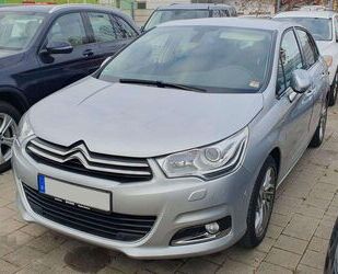 Citroen Citroën C4 Exclusive. 1. Hand, 8-fach bereift, Gar Gebrauchtwagen