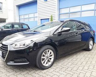 Hyundai Hyundai i40 cw blue Family + Top Zustand! Gebrauchtwagen