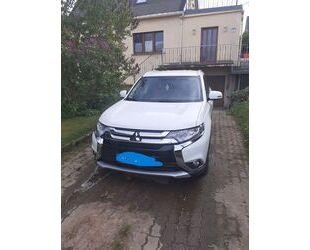 Mitsubishi Mitsubishi Outlander 2.0 MIVEC Basis ClearTec 2WD Gebrauchtwagen