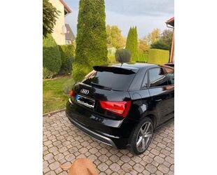 Audi Audi A1 1.2 TFSI Attraction Sportback Attraction Gebrauchtwagen