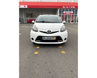 Toyota Toyota Aygo (X) 1,0-l-VVT-i Cool MultiMode-Getrieb Gebrauchtwagen