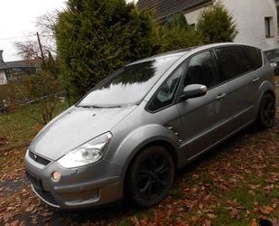 Ford Ford S-Max 2,5 TITANIUM LIMITED EDITION Gebrauchtwagen