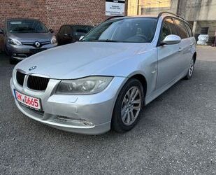 BMW BMW 320d Touring E91 Standheizung Panorama Gebrauchtwagen