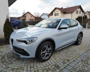 Alfa Romeo Alfa Romeo Stelvio 2.0 Turbo 16V 206kW Ti AT8-Q4 Gebrauchtwagen