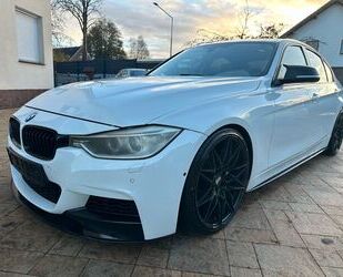 BMW BMW 328i+M Paket+Leder+Navi+SSD+Rückf.+HuD+Voll+20 Gebrauchtwagen