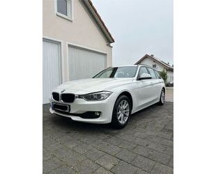 BMW BMW 320d xDrive Touring - Leder - AHK - gepflegt Gebrauchtwagen