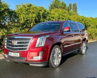 Cadillac Cadillac Escalade 6.2 V8 Platinum ESV - lang, voll Gebrauchtwagen