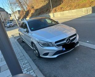 Mercedes-Benz Mercedes-Benz CLA Shooting Brake Gebrauchtwagen