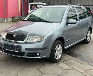 Skoda Skoda Fabia Combi Extra 1.4i*KLIMA*SITZHEIZUNG*AHK Gebrauchtwagen