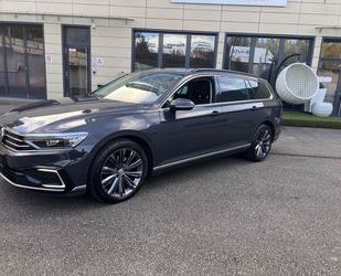 VW Volkswagen Passat 1.4 TSI DSG GTE GTE Gebrauchtwagen