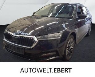 Skoda Skoda Octavia Combi 1.5TSI DSG e-TEC Clever/AHK/KA Gebrauchtwagen