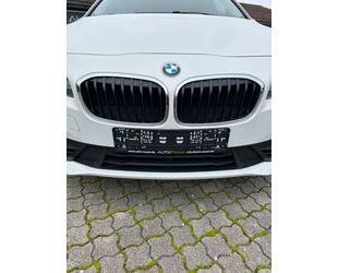 BMW BMW Active Tourer 218 d xDrive Luxury*AUTOM.*LEDER Gebrauchtwagen