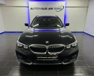 BMW BMW 320i Touring Sport Line 1H HUD LEDER LED H&K D Gebrauchtwagen