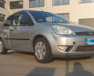 Ford Ford Fiesta 1.4 16V - Gebrauchtwagen