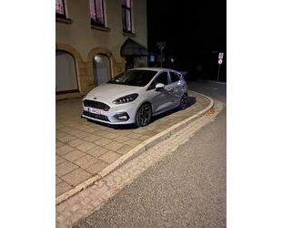 Ford Ford Fiesta 1,5 EcoBoost ST mit Leder-Exklusiv-Pa. Gebrauchtwagen