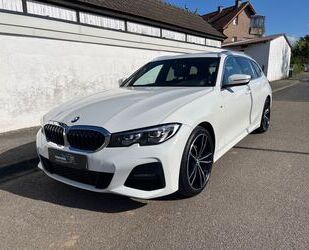 BMW BMW 320d Touring Aut. M SPORTPAKET NAVI LED AHK 2H Gebrauchtwagen