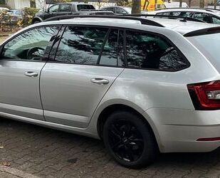 Skoda Skoda Octavia 2.0 TDI DSG SOLEIL COMBI, Navi, Kame Gebrauchtwagen