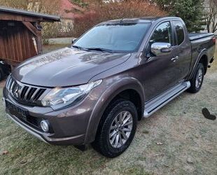 Mitsubishi Mitsubishi L200 2.4 DI-D Plus Club Cab Gebrauchtwagen