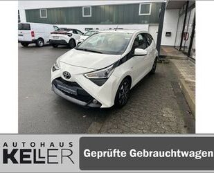 Toyota Toyota Aygo x-play Team Deutschland Gebrauchtwagen