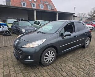 Peugeot Peugeot 207 Premium 1.6 Klimatr Tüv26 Eu5 Panorama Gebrauchtwagen