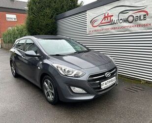 Hyundai Hyundai i30 FL 1.4 KLIMAAUTOMATIC/TEMPOMAT/PDC Gebrauchtwagen