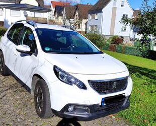 Peugeot Peugeot 2008 Active PureTech 110 EAT6 Stop&Start A Gebrauchtwagen