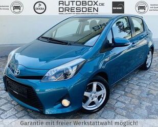 Toyota Toyota Yaris Hybrid Club 1.5 VVT-i +CAM+NAVI+TEMPO Gebrauchtwagen