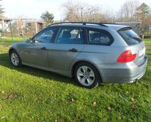 BMW BMW 320i touring - 150 PS 210`km ATM 90` km Gebrauchtwagen