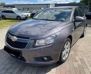 Chevrolet Chevrolet Cruze Hatchback LTZ 2.0 CDTi*Automatik* Gebrauchtwagen