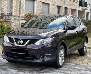 Nissan Nissan Qashqai 1.6 DIG-T - 1 HAND Gebrauchtwagen