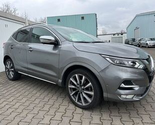 Nissan Nissan Qashqai Tekna+ *Automatik*360°Kam*Pano*Lede Gebrauchtwagen