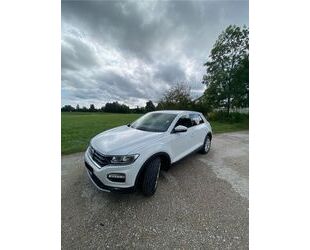 VW Volkswagen T-Roc 1.5 TSI ACT Sport Sport Gebrauchtwagen