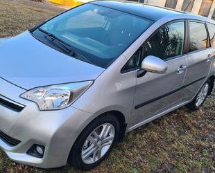 Toyota Toyota Verso-S 1,33-l-Dual-VVT Club Club Gebrauchtwagen