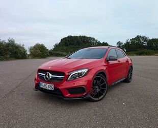 Mercedes-Benz Mercedes-Benz GLA 45 AMG Mercedes-AMG Schalensitz Gebrauchtwagen