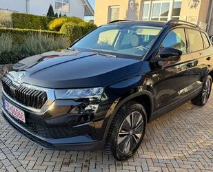 Skoda Skoda Karoq Tour- 110 KW DSG-AHK-NAVI-LED-V Cockpi Gebrauchtwagen