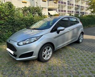 Ford Ford Fiesta 1,5 TDCi Ambiente SHZ / AUX / Gepflegt Gebrauchtwagen